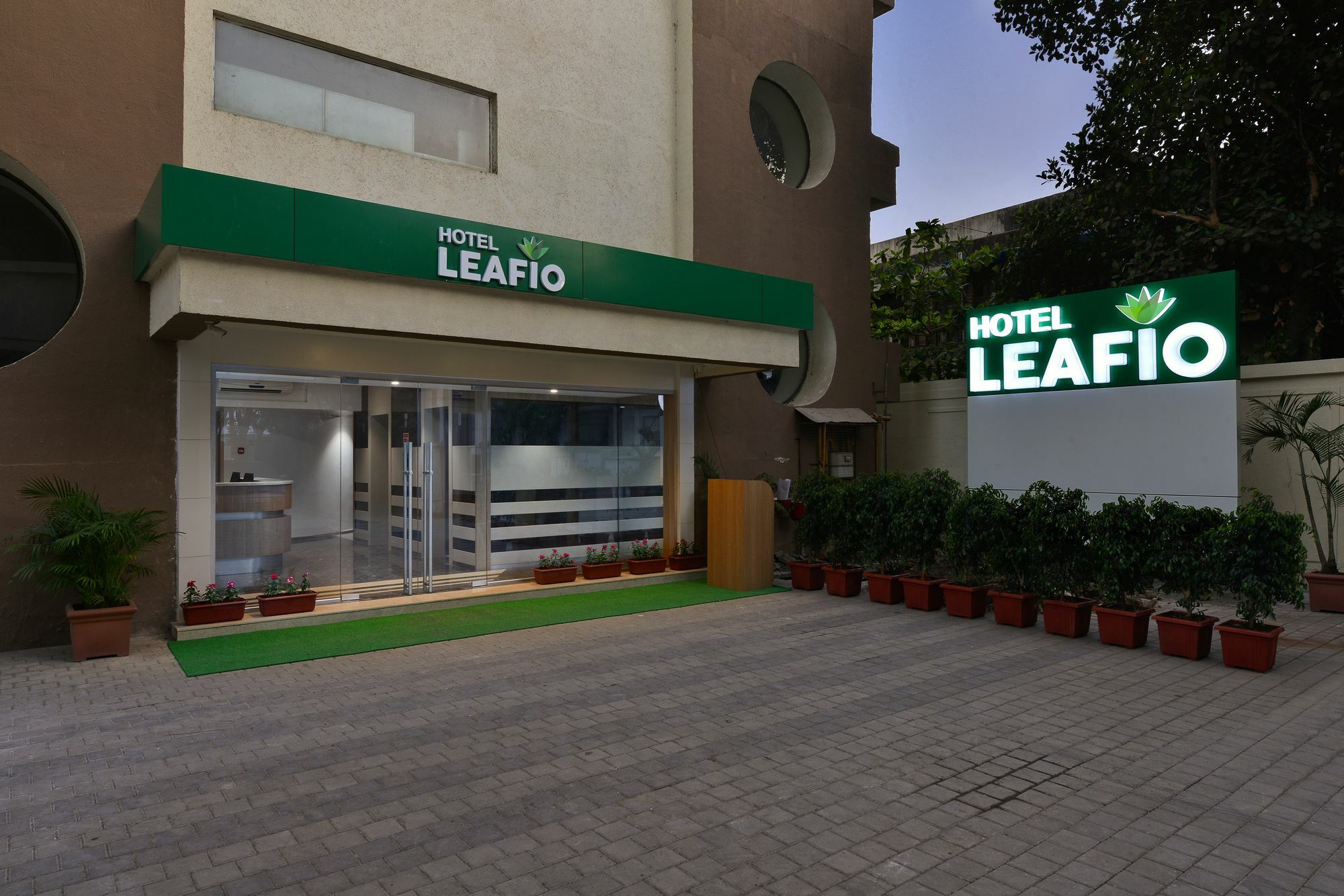 Hotel Leafio Bombay Exterior foto